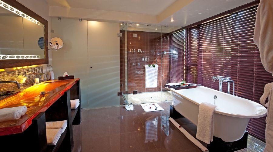 arusha-coffee-lodge-bathroom
